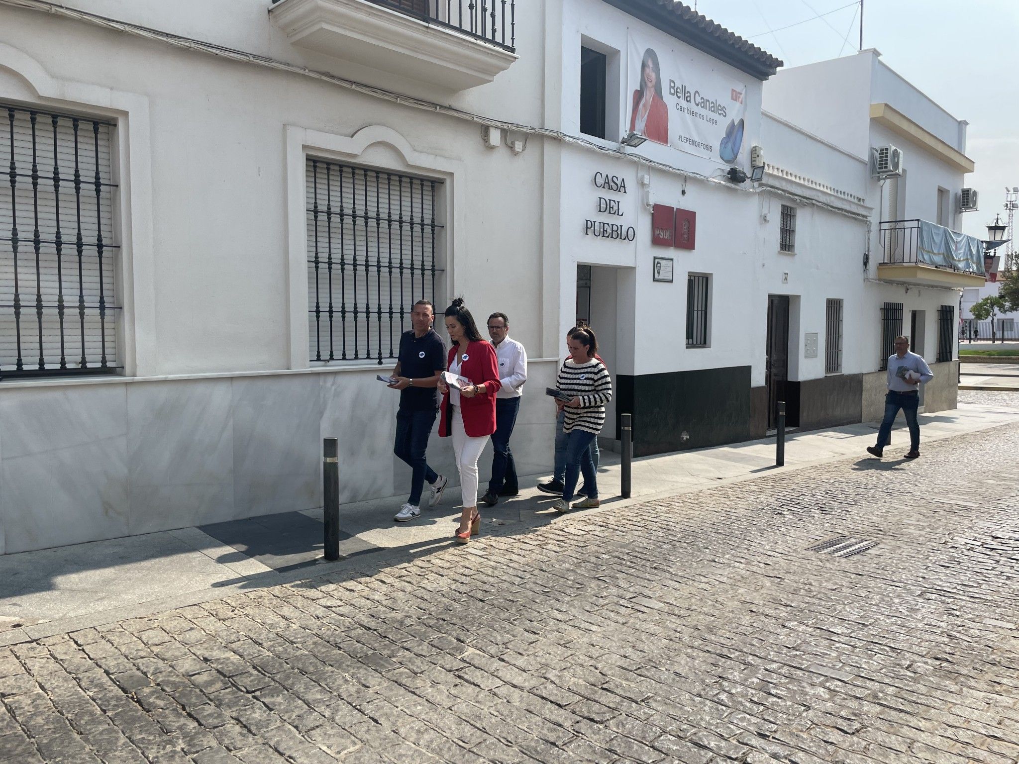 El PSOE de Lepe dice que el alcalde del PP renuncia a su cargo “ninguneando a sus votantes y dejando un pueblo sucio e hipotecado”