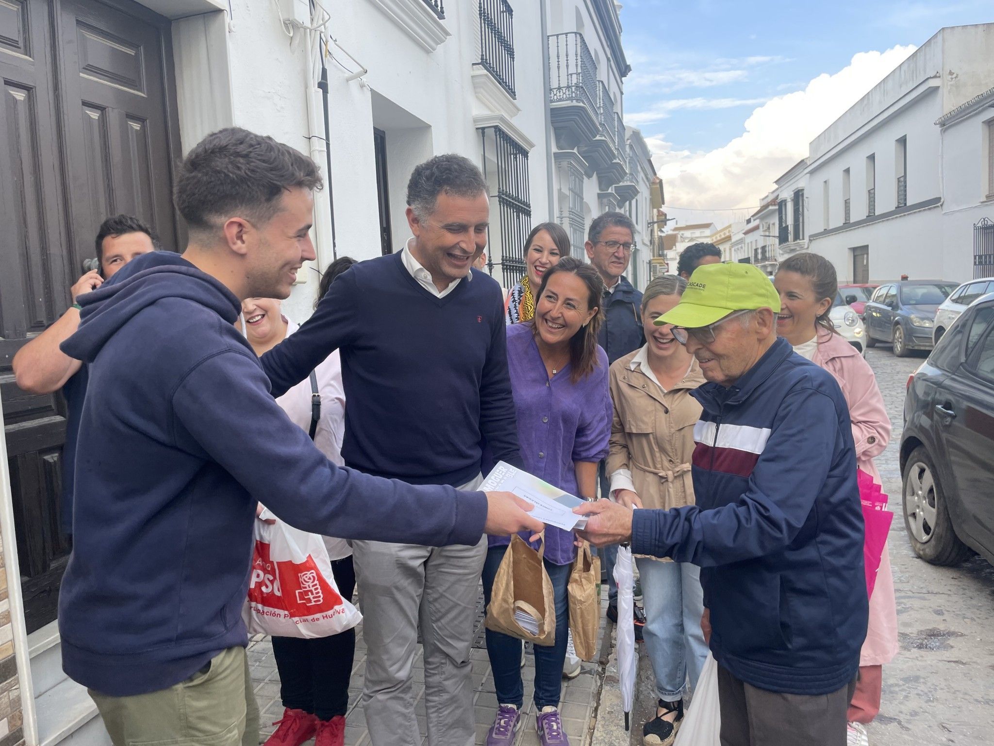 Gustavo Cuéllar pide el voto para el PSOE de Moguer con la tranquilidad de los deberes hechos y para poder seguir avanzando con los proyectos ya financiados