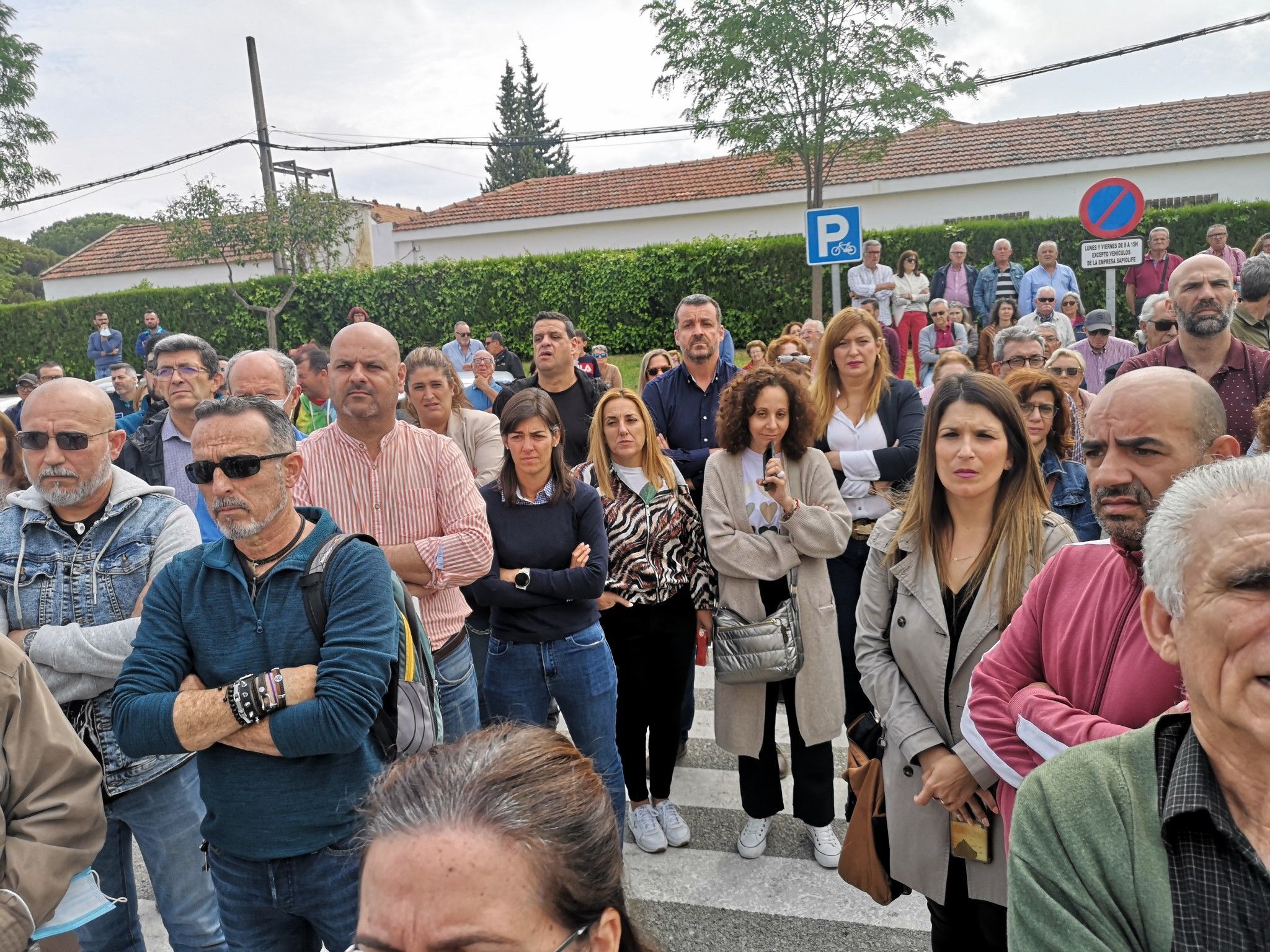 Alcaldes y alcaldesas de la Cuenca, Sierra y Andévalo muestran su apoyo al personal sanitario del hospital de Riotinto ante los recortes e injusticias de la Junta
