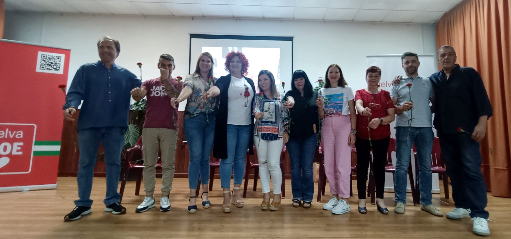 La Casa de la Cultura de La Nava acoge el acto de presentación de la candidatura ganadora de Inmaculada Morales