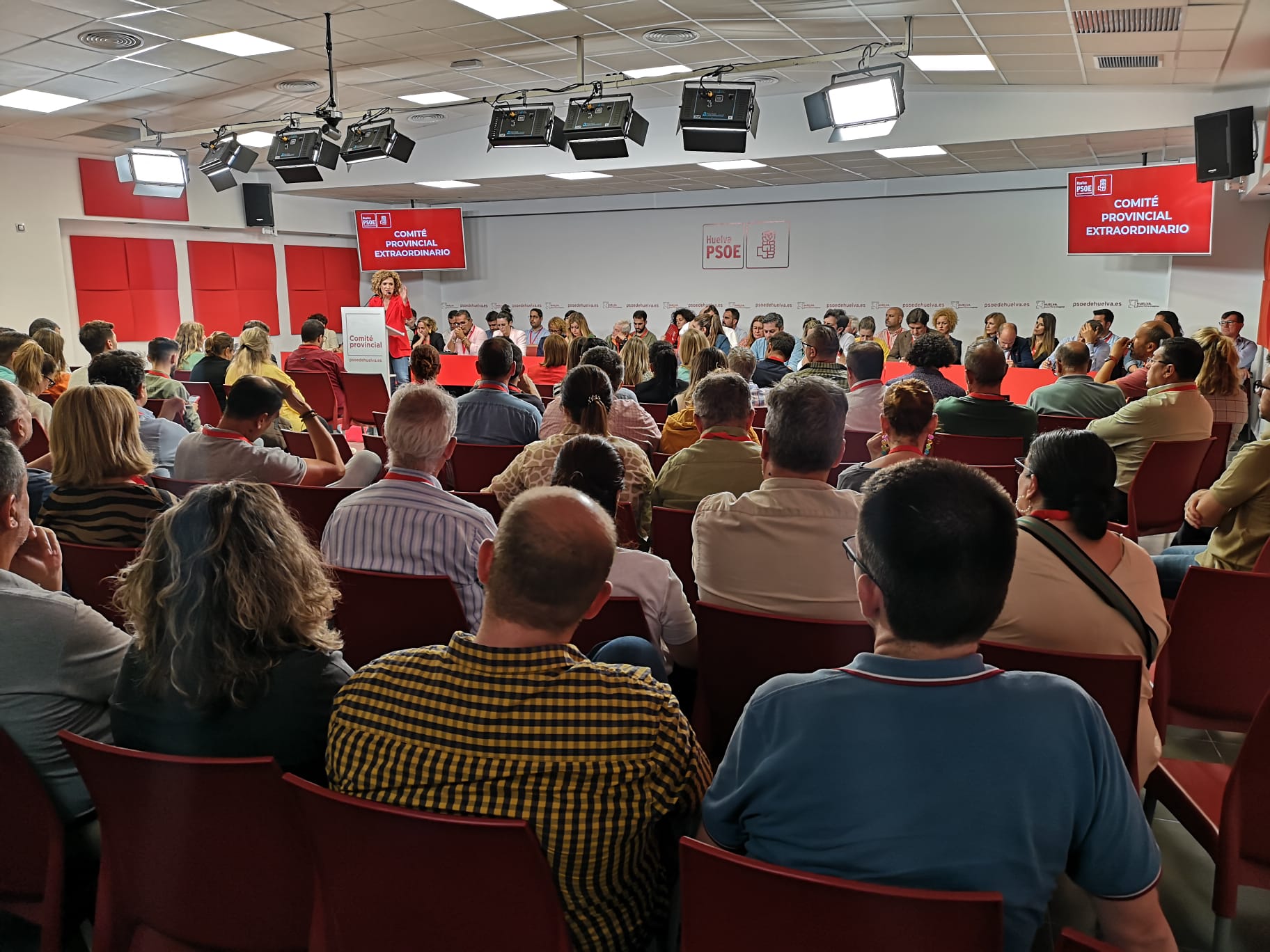 El Comité Provincial del PSOE aprueba por aclamación las listas “para ganar las elecciones generales del 23J”