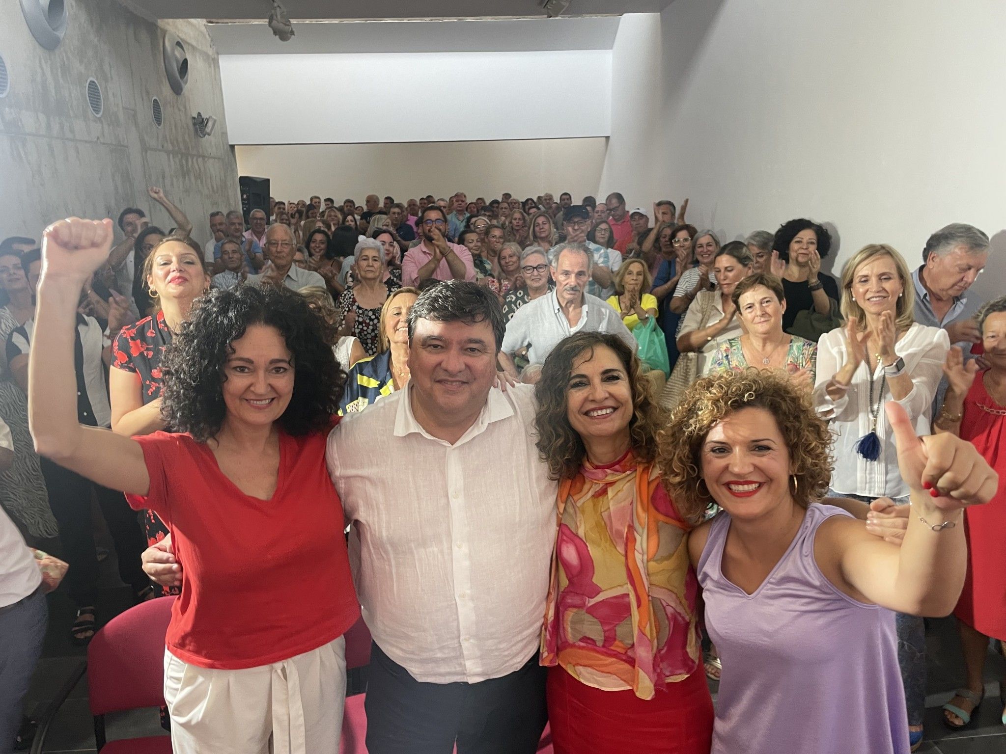 María Jesús Montero: “El 23J nos jugamos el voto del bienestar”