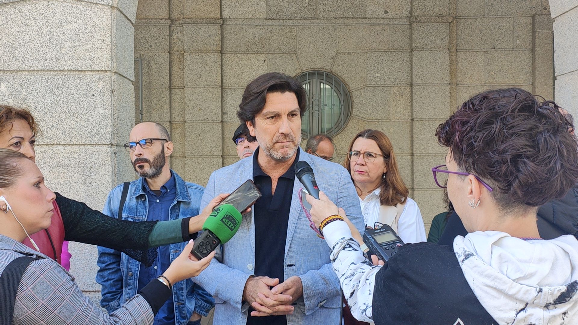 El PSOE advierte al PP que la respuesta a la crisis sanitaria en Huelva y Andalucía pasa por invertir en sanidad pública y no desviando fondos a la privada