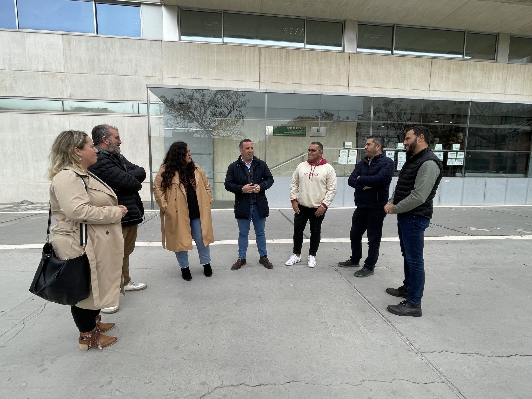 El PSOE dice que va a estar “muy vigilante” para que la Junta cumpla los acuerdos a los que llegue con las empresas del transporte escolar