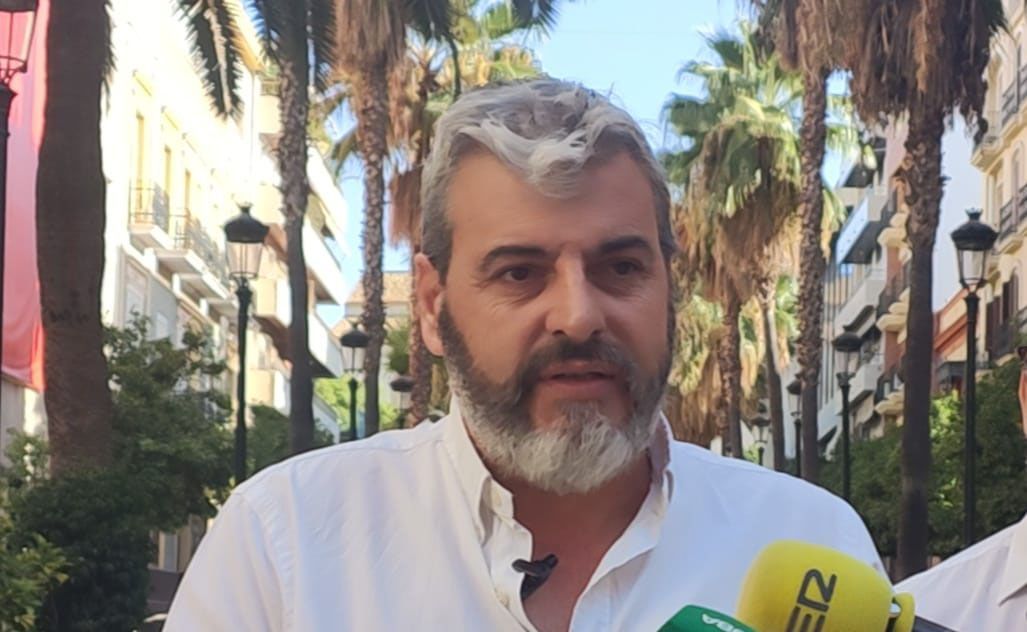 El PSOE de Almonte considera un “ataque al bolsillo de la ciudadanía” establecer aparcamientos de zona azul en Matalascañas