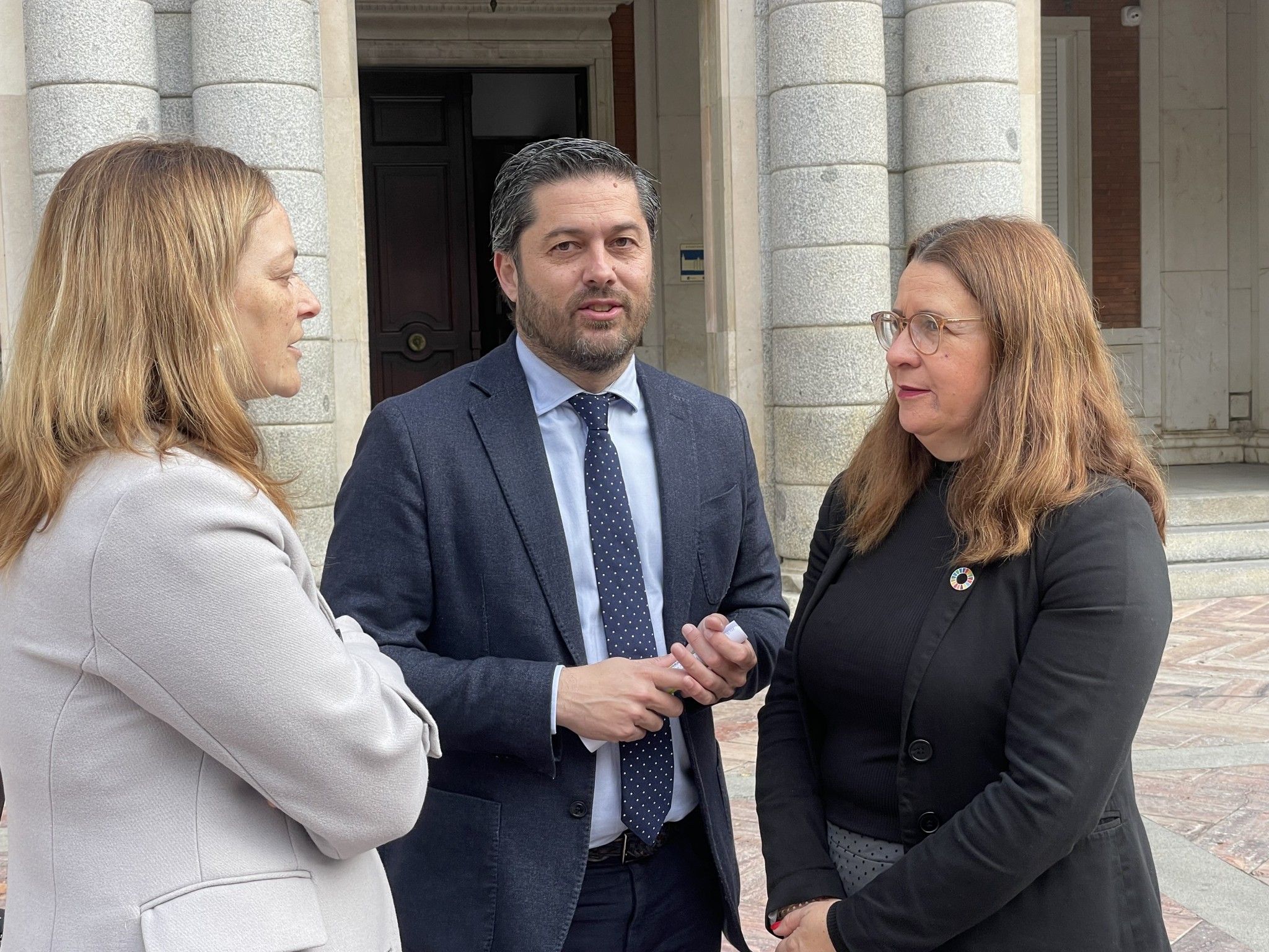 El PSOE valora la sexta subida del SMI, que sitúa en 1.134 euros el salario de 153.000 onubenses