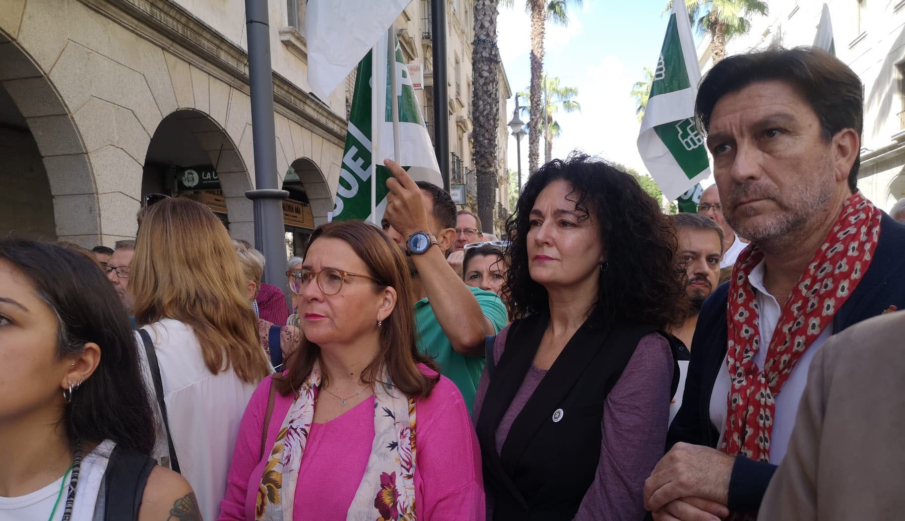 El PSOE pide un “basta ya” de los onubenses al deterioro de la sanidad pública y a la demora “inhumana” en las listas de espera