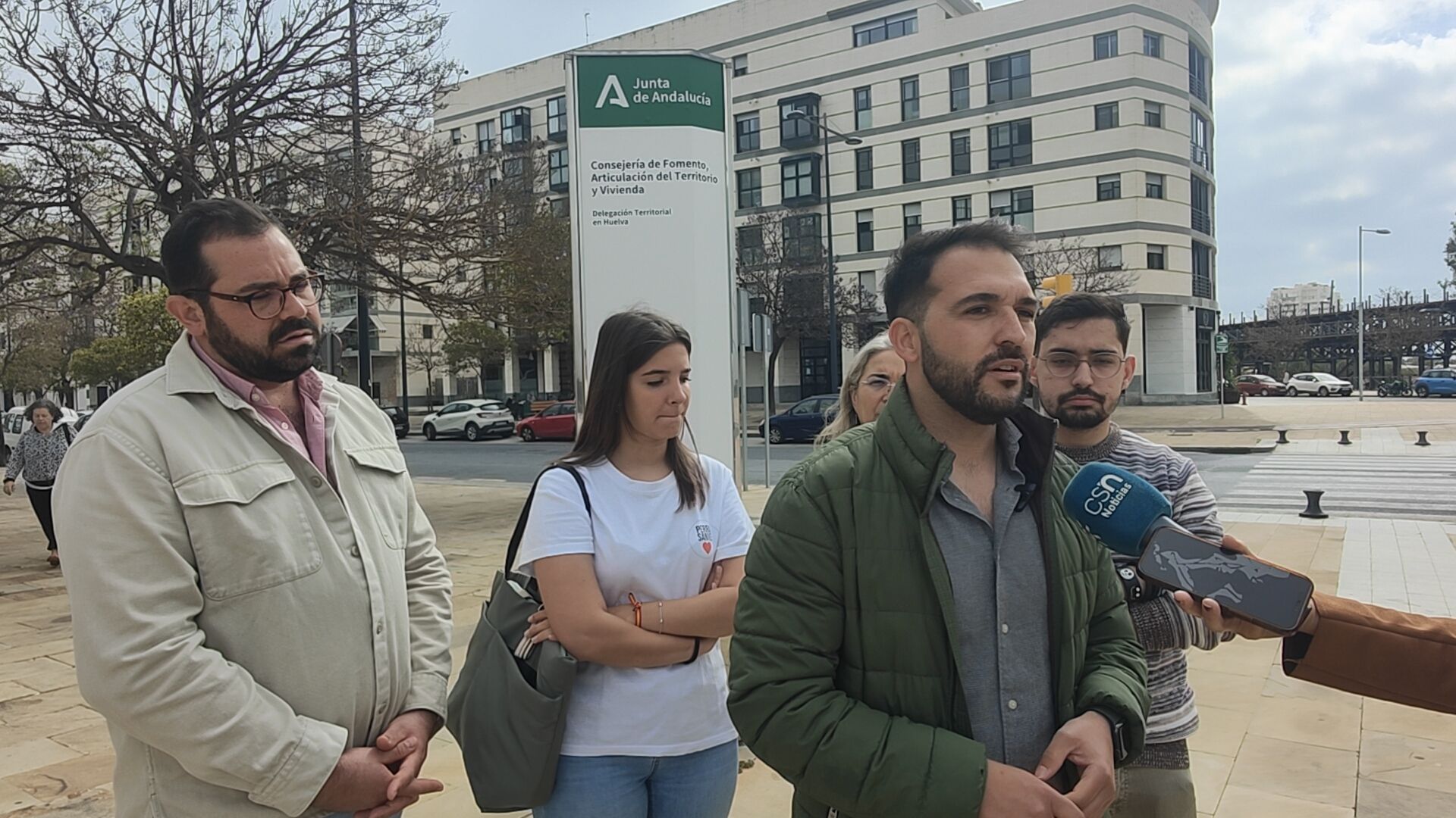 Huete: “Moreno Bonilla desvía 1,7 millones de euros a la juventud de Huelva con el Bono Alquiler Joven”