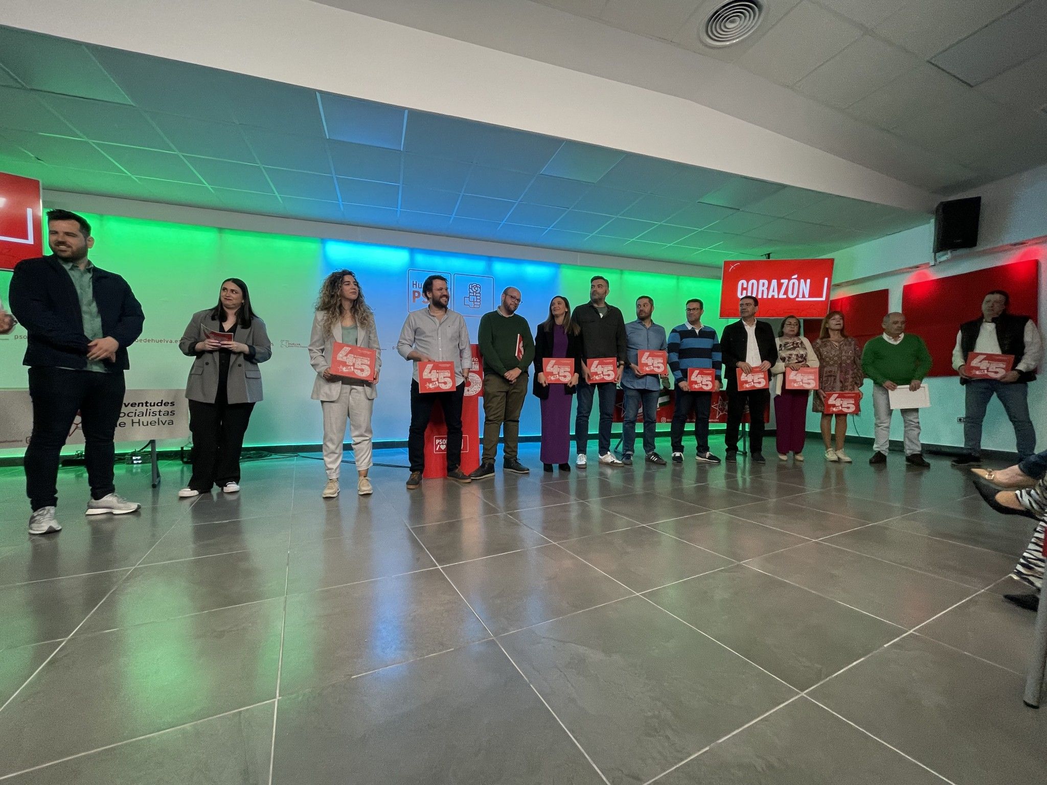 JJSS de Huelva conmemora su 45 aniversario reafirmando los valores socialistas para una sociedad mejor y un futuro para los jóvenes