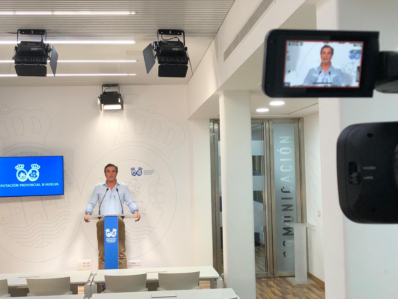 El PSOE pide a la Diputación de Huelva que explique a cuánto ascenderá la compra y rehabilitación de la estación y el colegio Ferroviario que ya aumenta a casi 4 millones de euros