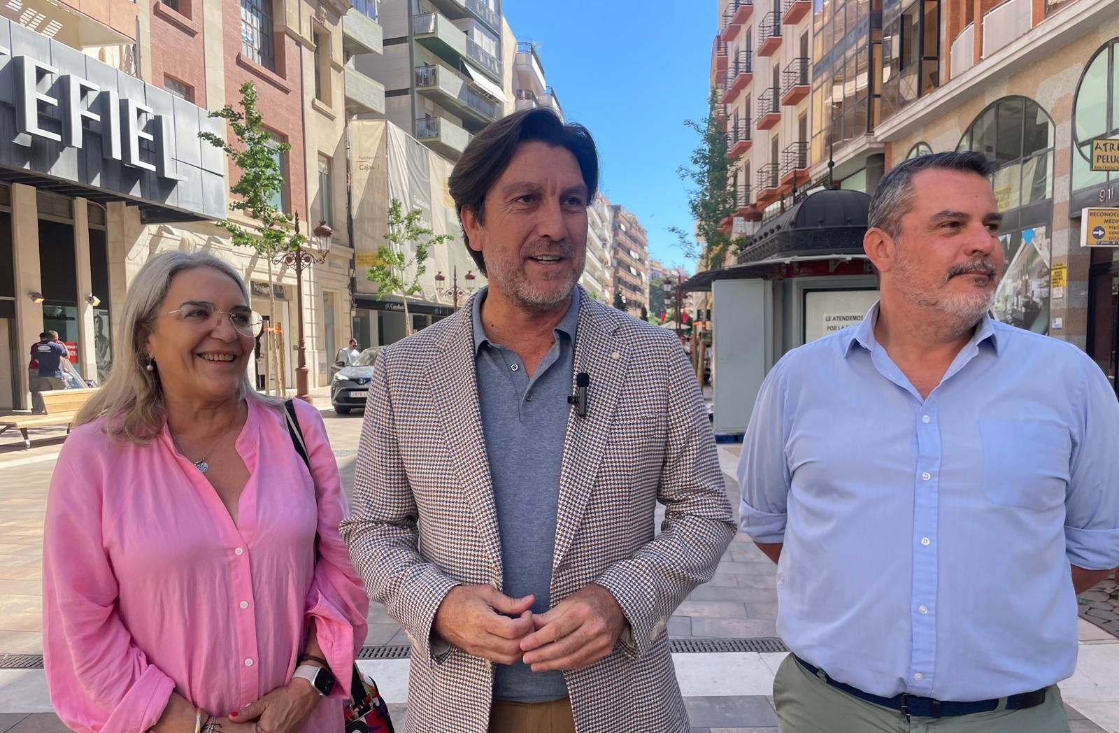El PSOE acusa a la Junta de «no gestionar adecuadamente» los fondos para «beneficiar a la mayoría de andaluces»
