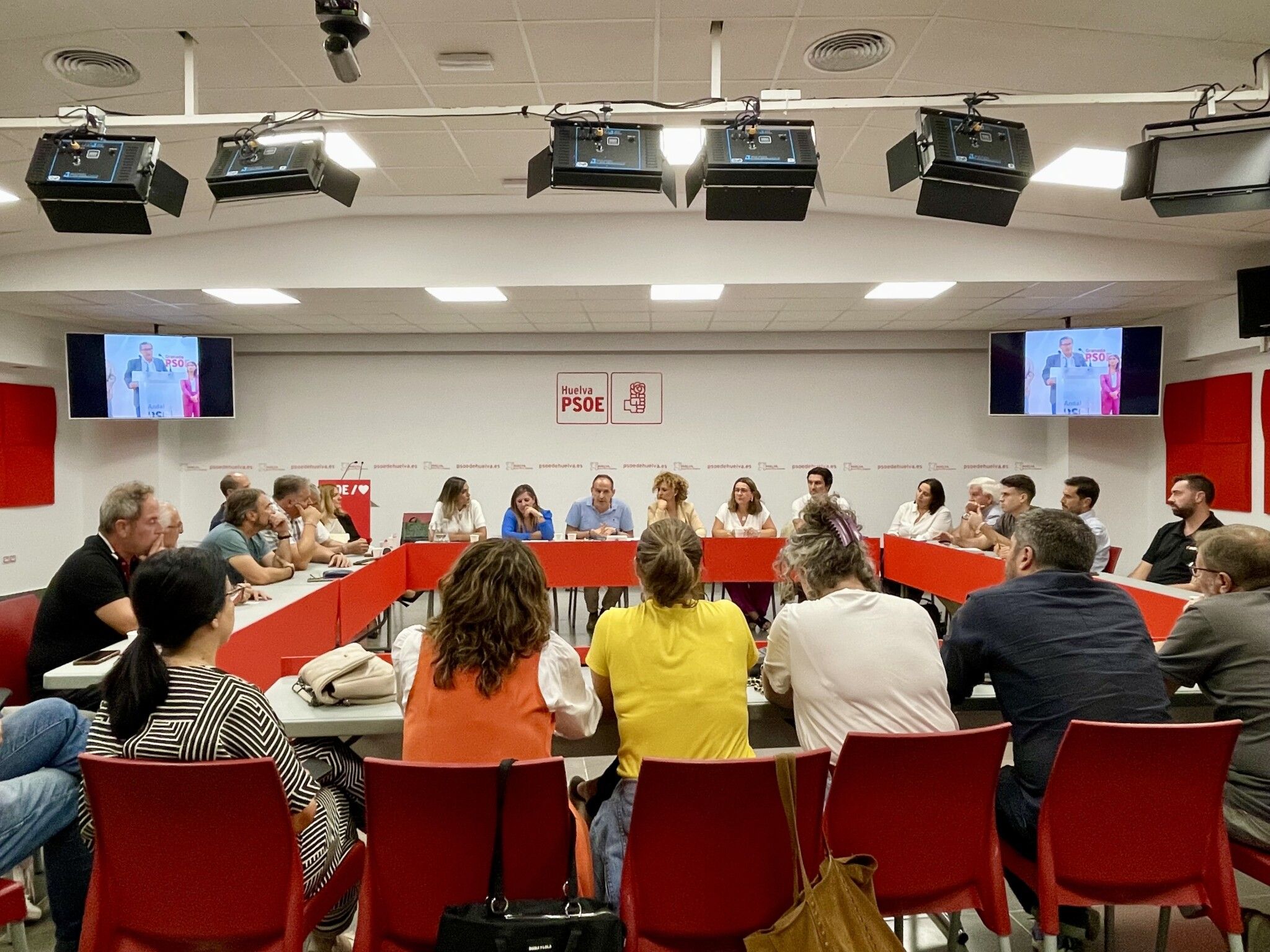 El PSOE de Huelva llevará a cada rincón de esta provincia las reivindicaciones ante los seis años de incumplimientos de Moreno Bonilla