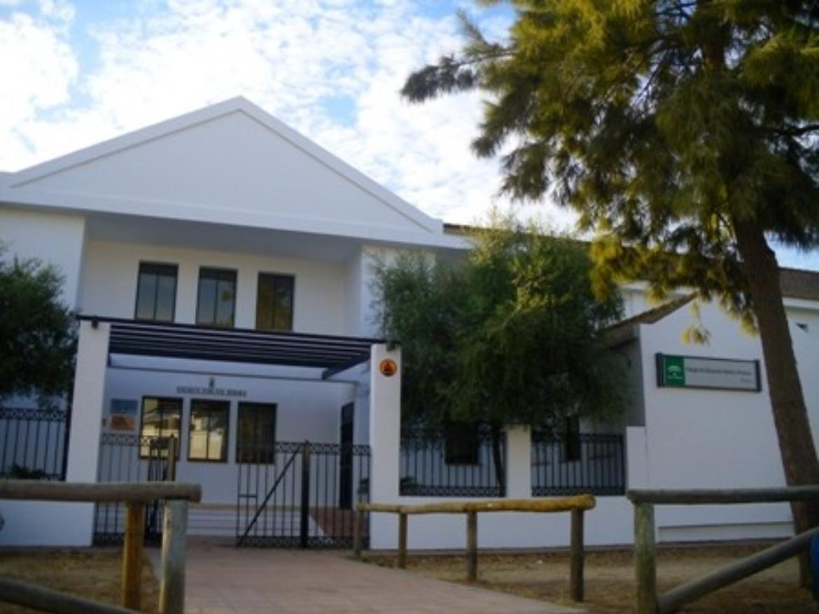 El PSOE de Almonte exige a Bella que solucione la carencia de conserje y seguridad en el CEIP Doñana y critica su falta de previsión en el inicio del curso