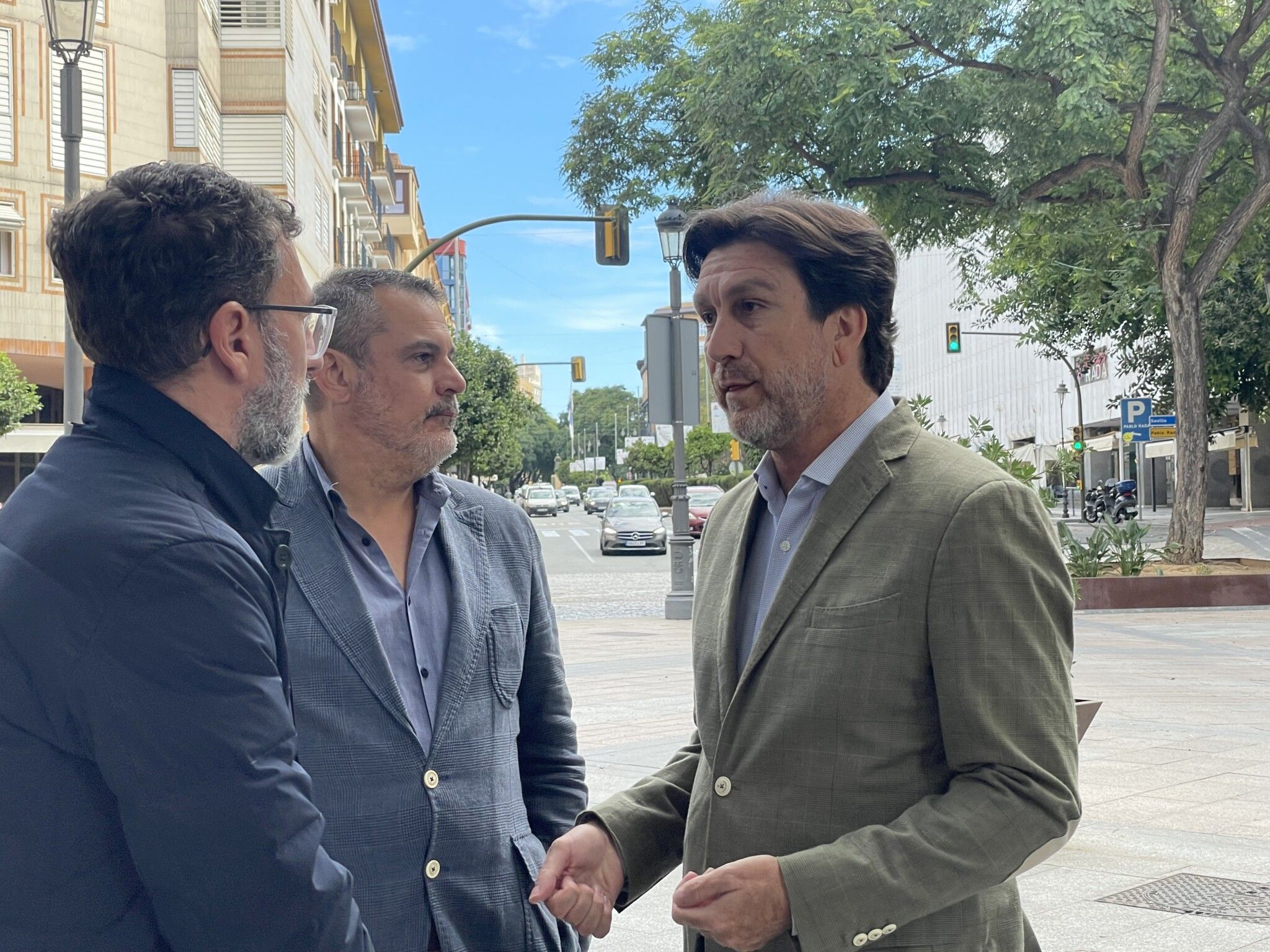 El PSOE dice que los servicios públicos «están siendo destruidos» y apoya «las manifestaciones ciudadanas»