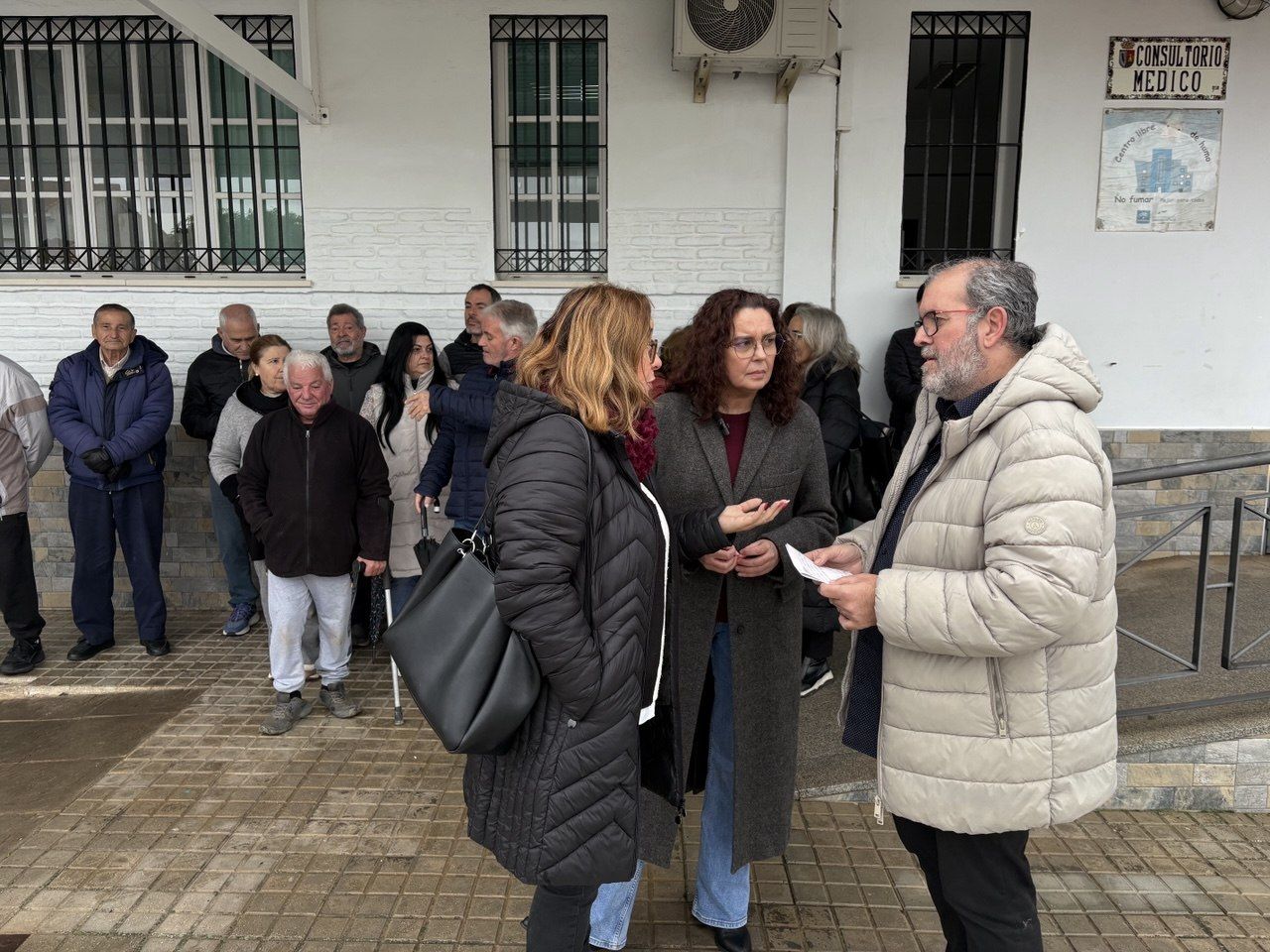 El PSOE denuncia el castigo de Moreno Bonilla a San Bartolomé al negarle el tercer médico, el celador y el pediatra a jornada completa