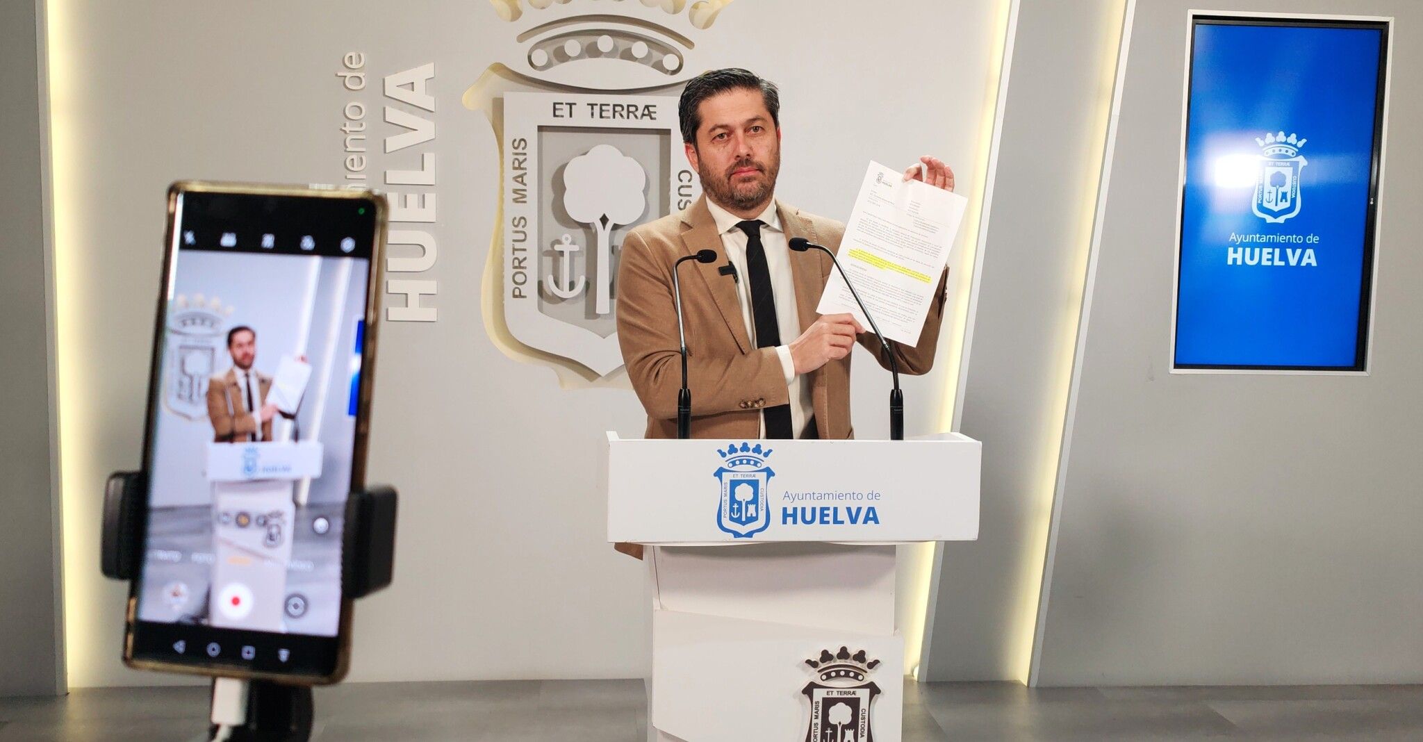 El PSOE de Huelva denuncia que presupuesto municipal es “ilegal” al no contar con el informe obligatorio del Ministerio de Hacienda