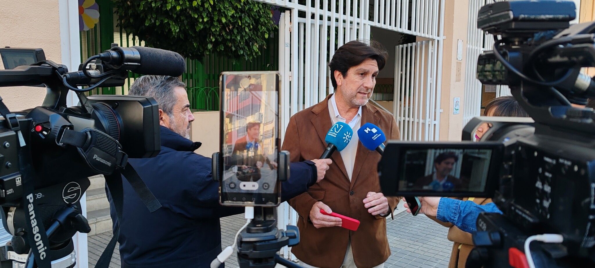 El PSOE califica las elecciones como «la mejor noticia para parar el destrozo de lo público del PP»