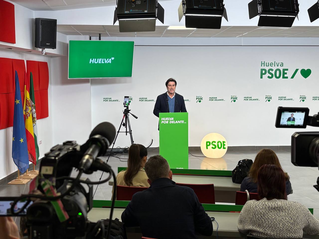 Enrique Gaviño deja el Parlamento andaluz para centrarse “al 100%” en Huelva y trabajar por ciudad frente a la “parálisis” del PP