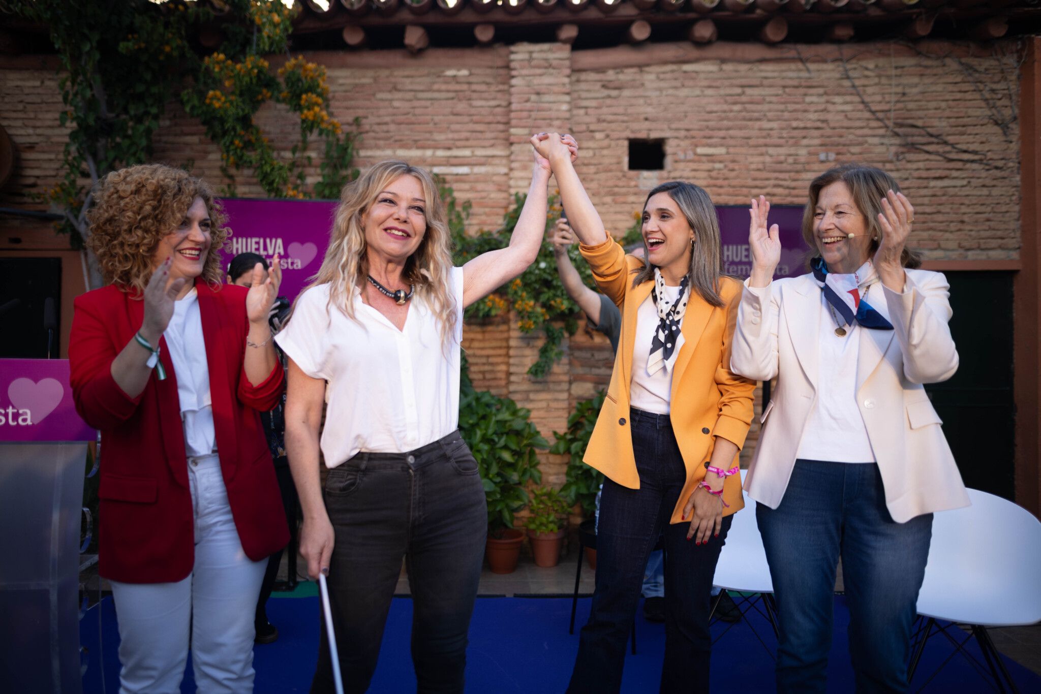 El PSOE anima a las mujeres a que vayan a votar este domingo porque se juegan no retroceder 20 años en derechos y servicios públicos”